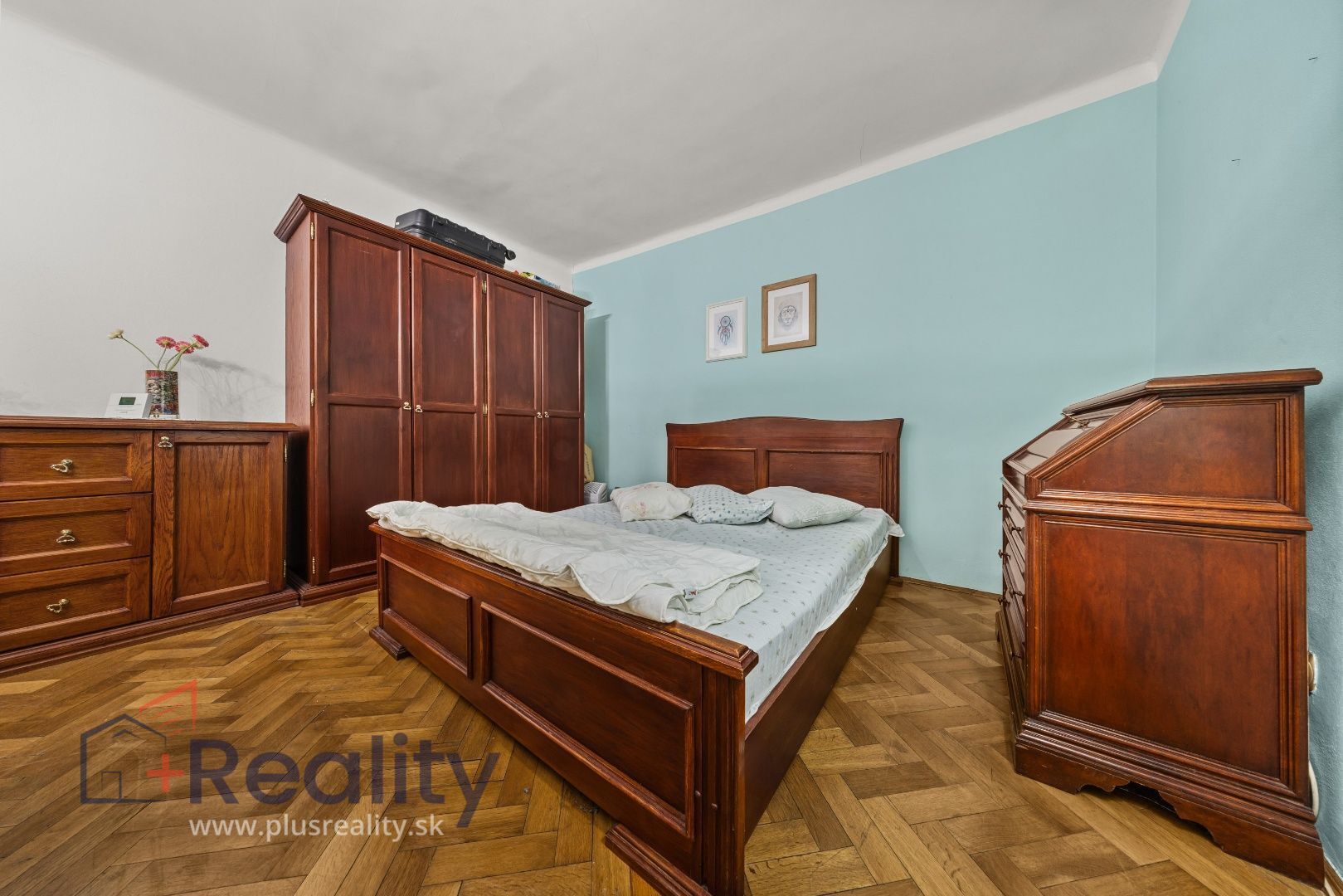 Priestranný 1-izbový byt v historickom centre mesta Bratislava na predaj!
