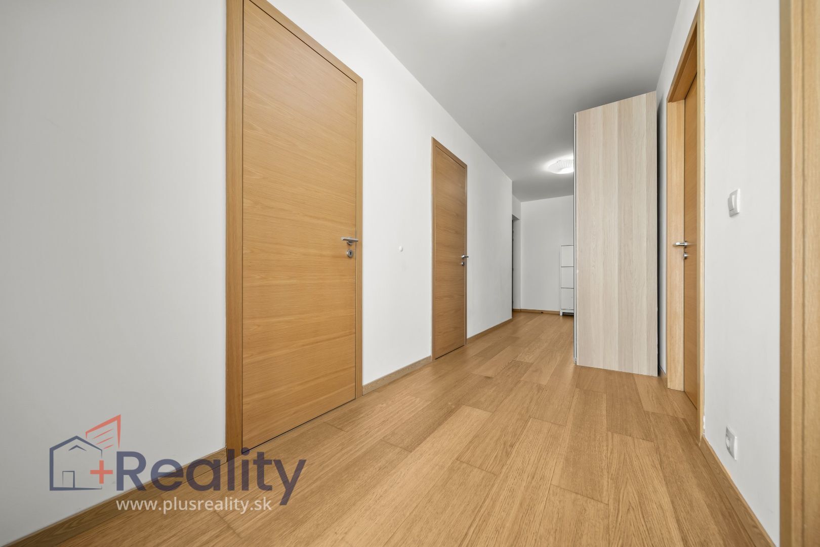 Štýlový 3-izbový byt v prestížnom projekte PANORAMA CITY – Srdce Bratislavy na predaj!