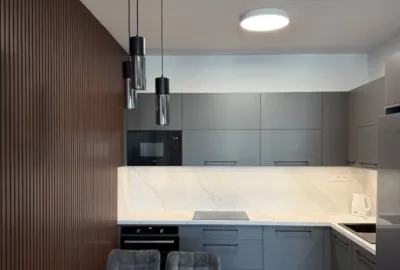 Moderne zariadený 2 izbový byt s balkónom v rezidenčnej novostavbe EUROVEA TOWER, v mestskej časti Bratislava Staré Mesto na prenájom!