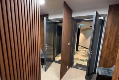 Moderne zariadený 2 izbový byt s balkónom v rezidenčnej novostavbe EUROVEA TOWER, v mestskej časti Bratislava Staré Mesto na prenájom!