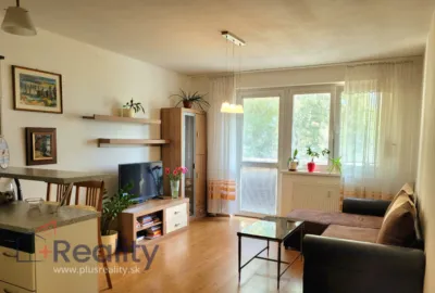 Moderný 1,5 izbový byt s balkónom v mestskej časti Bratislava Petržalka na Švabinského ulici na prenájom!