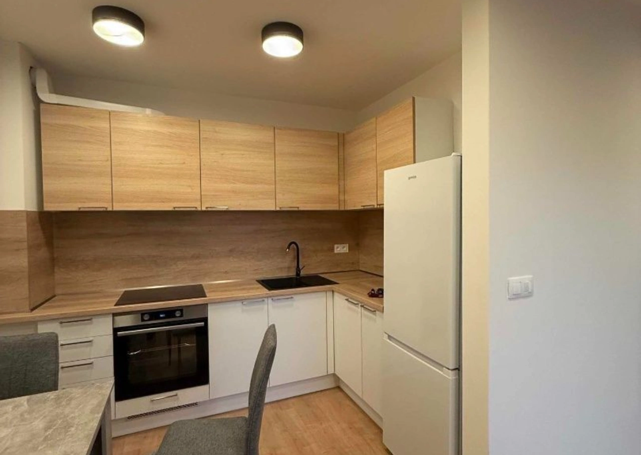 Moderný 2 izbový byt s balkónom v novostavbe NOEMIS v meste Stupava na predaj!