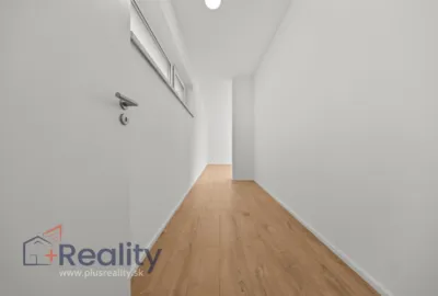 Moderný štvorizbový rodinný dom v obci Veľké Blahovo na predaj!