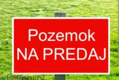 Veľký stavebný pozemok v obci Čierna Voda na predaj!