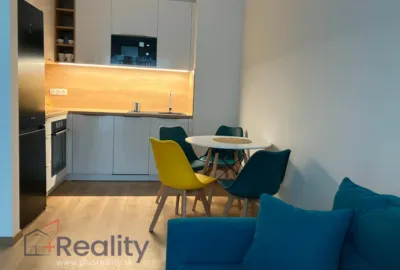 Priestranný 2 izbový byt v projekte OVOCNÉ SADY v mestskej časti Bratislava Ružinov na Ivanskej ceste na prenájom!