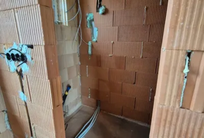 REZERVOVANÉ I 4 izbový dom / bungalov, v štádiu výstavby v obci Povoda na predaj!