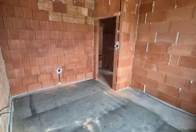 REZERVOVANÉ I 4 izbový dom / bungalov, v štádiu výstavby v obci Povoda na predaj!