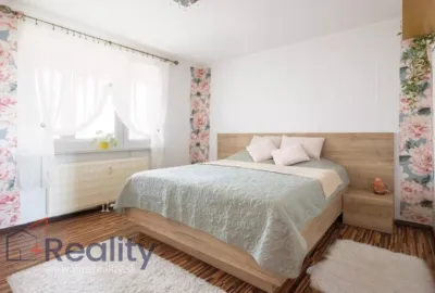Svetlý  3 izbový byt s balkónom v centre mesta Dunajská Streda na predaj!