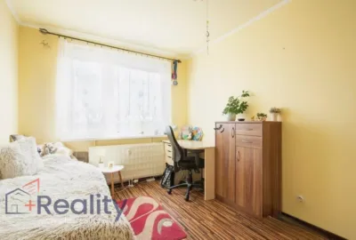 Svetlý  3 izbový byt s balkónom v centre mesta Dunajská Streda na predaj!