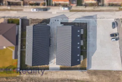 Trojizbové byty v novostavbe v obci Janíky na predaj!