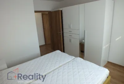 Zariadený 2 izbový byt s balkónom a garážovým státím v projekte RENDEZ Bratislava Rača na prenájom!