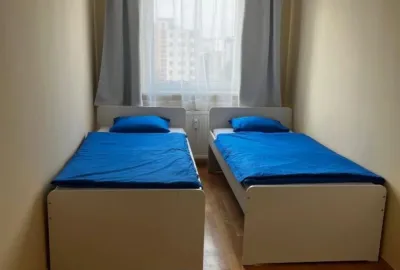 Zrekonštruovaný dvojizbový izbový byt s balkónom v mestskej časti Bratislava Ružinov na Mierovej ulici na prenájom!
